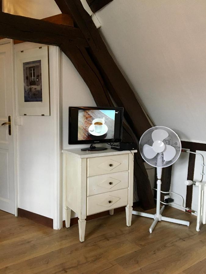 Au Coin Romantique Vernon Giverny Bagian luar foto
