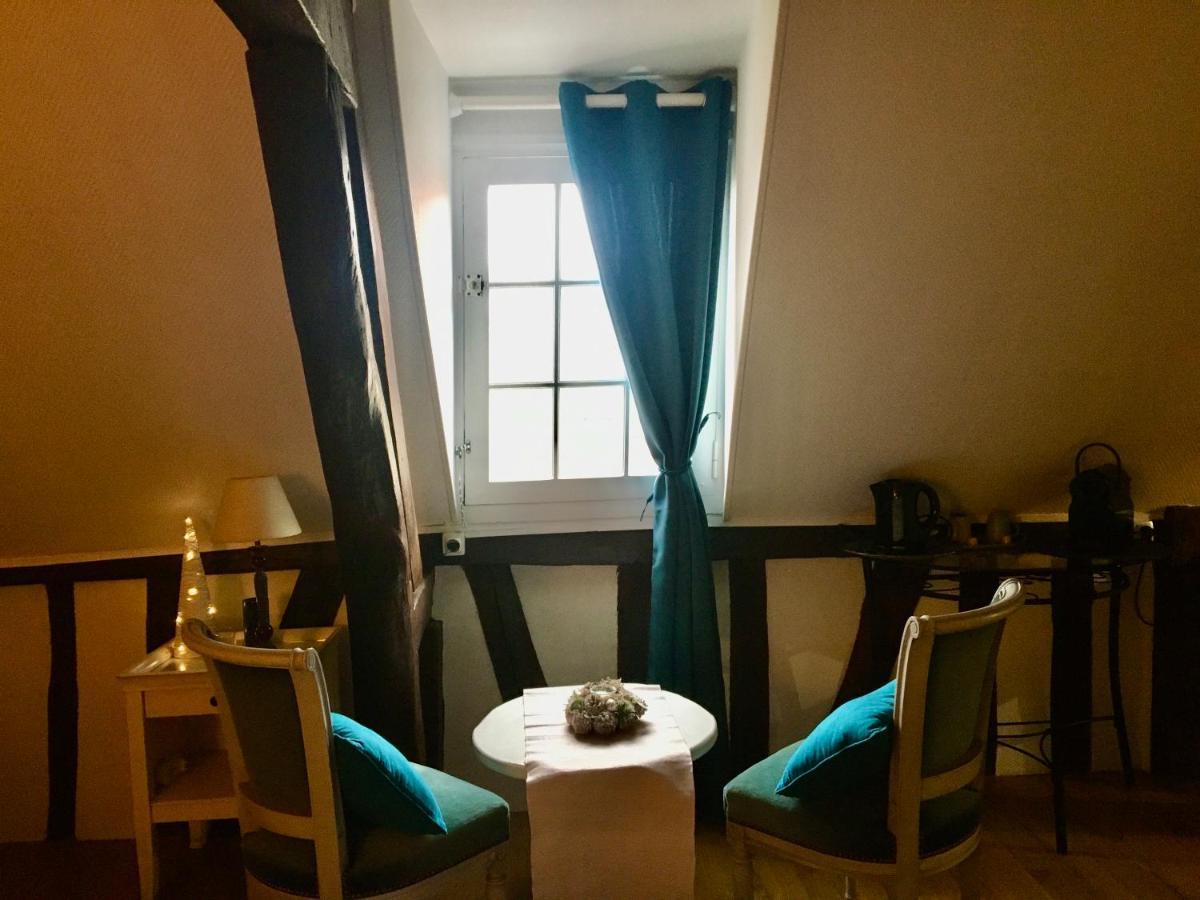 Au Coin Romantique Vernon Giverny Bagian luar foto